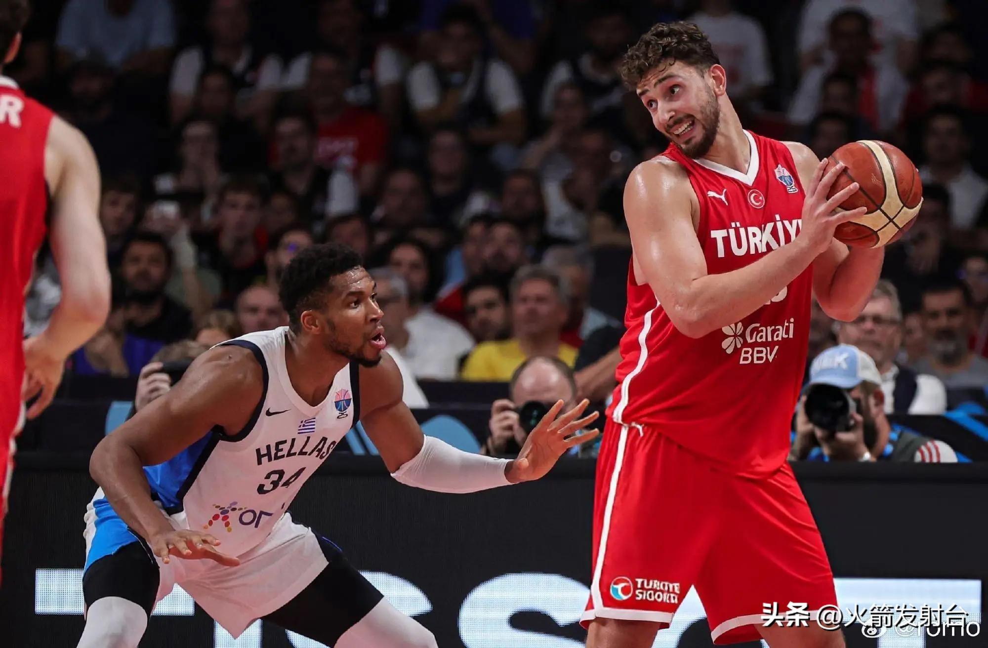 开云入口-包含荷甲关键时刻再迎强敌，马赛遗憾出局，主帅态度——赛场秩序良好，数据趋势出现新变化的词条